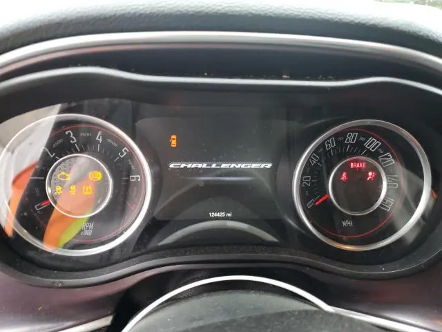 2016 DODGE CHALLENGER SXT  