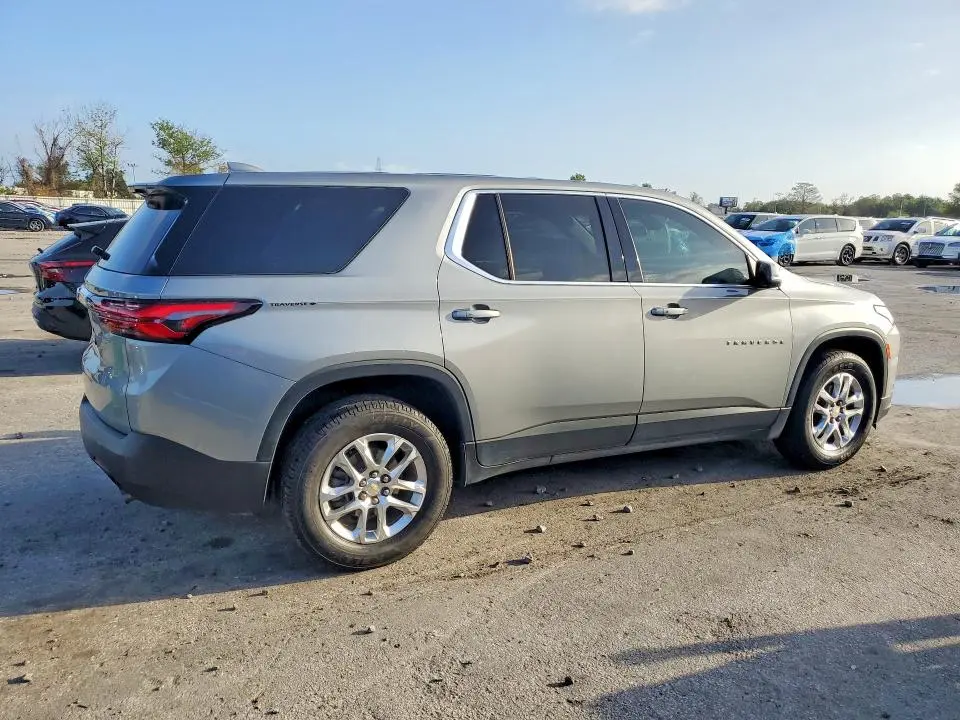 2023 CHEVROLET TRAVERSE LS  