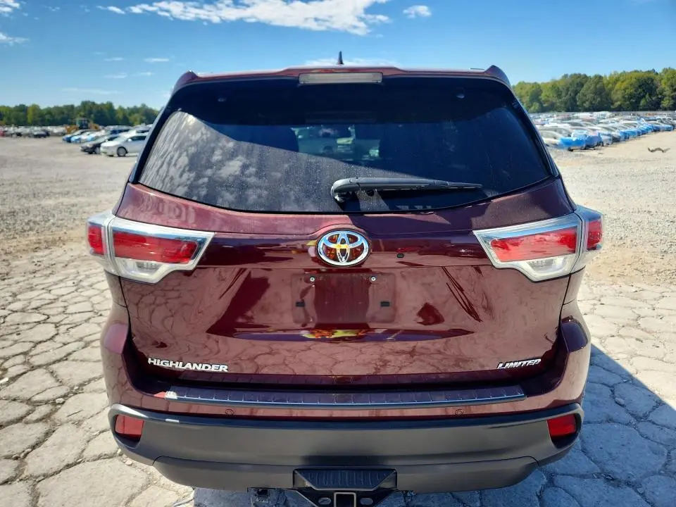 2015 TOYOTA HIGHLANDER LIMITED  