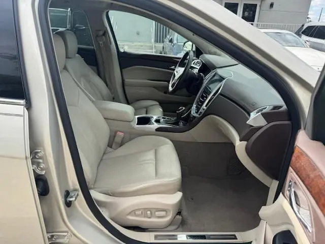 2013 CADILLAC SRX LUXURY COLLECTION  