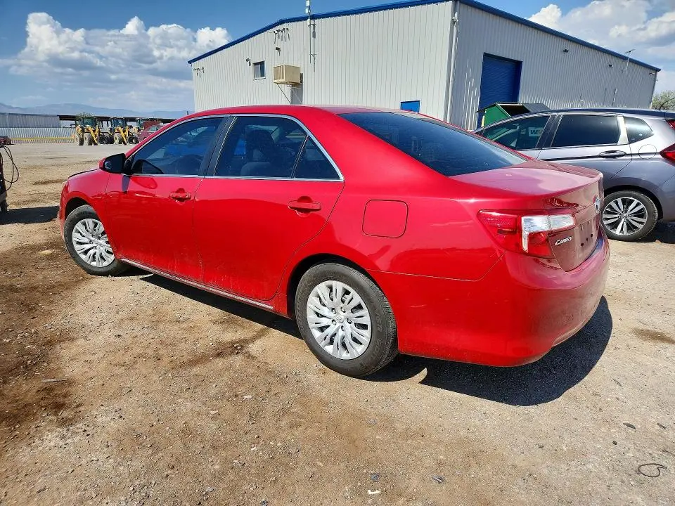 2014 TOYOTA CAMRY LE  