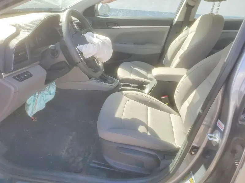 2019 HYUNDAI ELANTRA SEL  