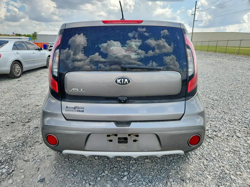 2019 KIA SOUL +  
