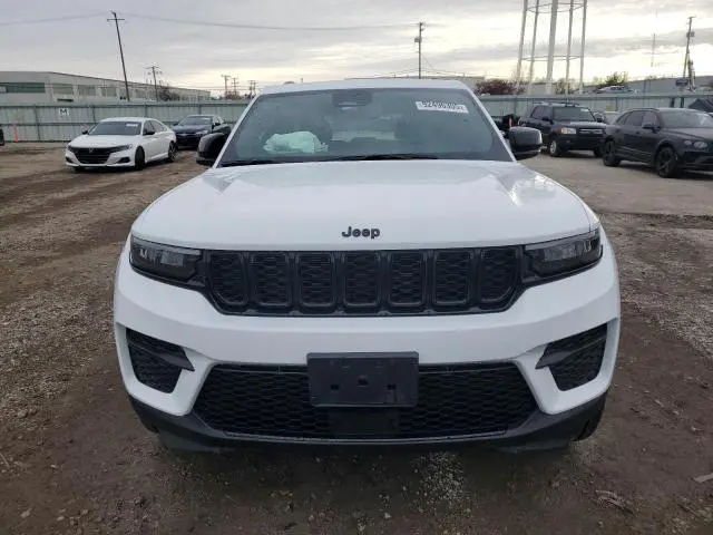 2022 JEEP GRAND CHEROKEE LAREDO  