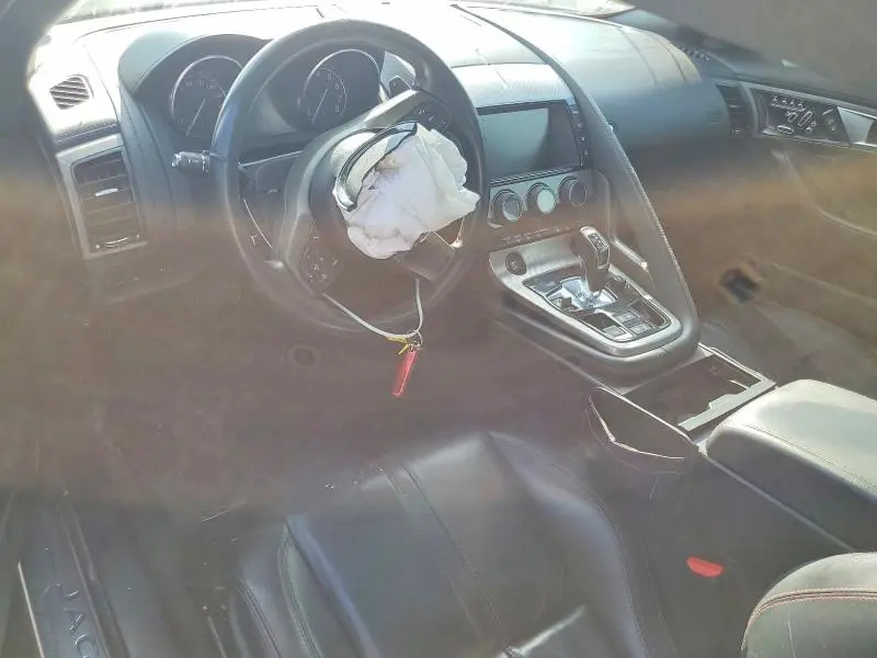 2016 JAGUAR F-TYPE   