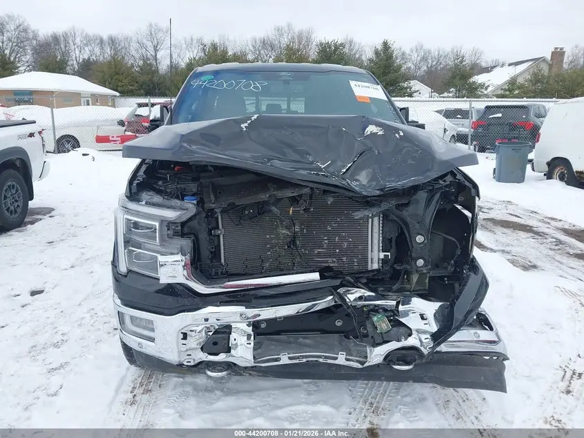 2024 FORD F-150 LARIAT