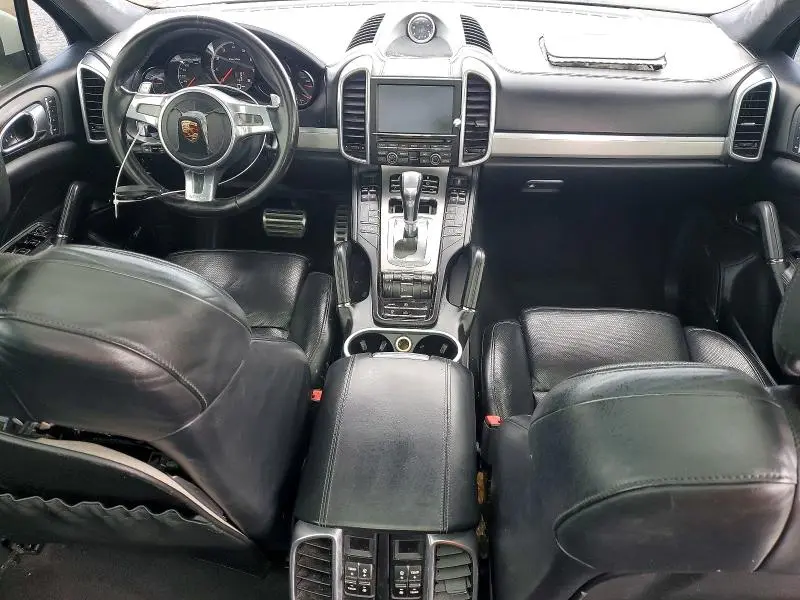 2012 PORSCHE CAYENNE TURBO  