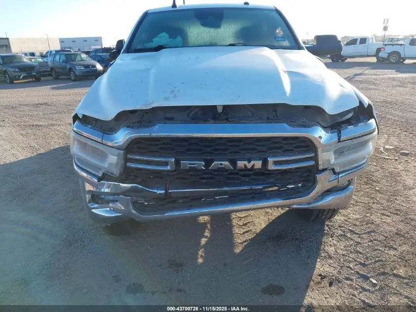 2019 RAM 2500 TRADESMAN  4X4 8' BOX