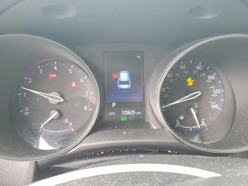 2019 TOYOTA C-HR LE  