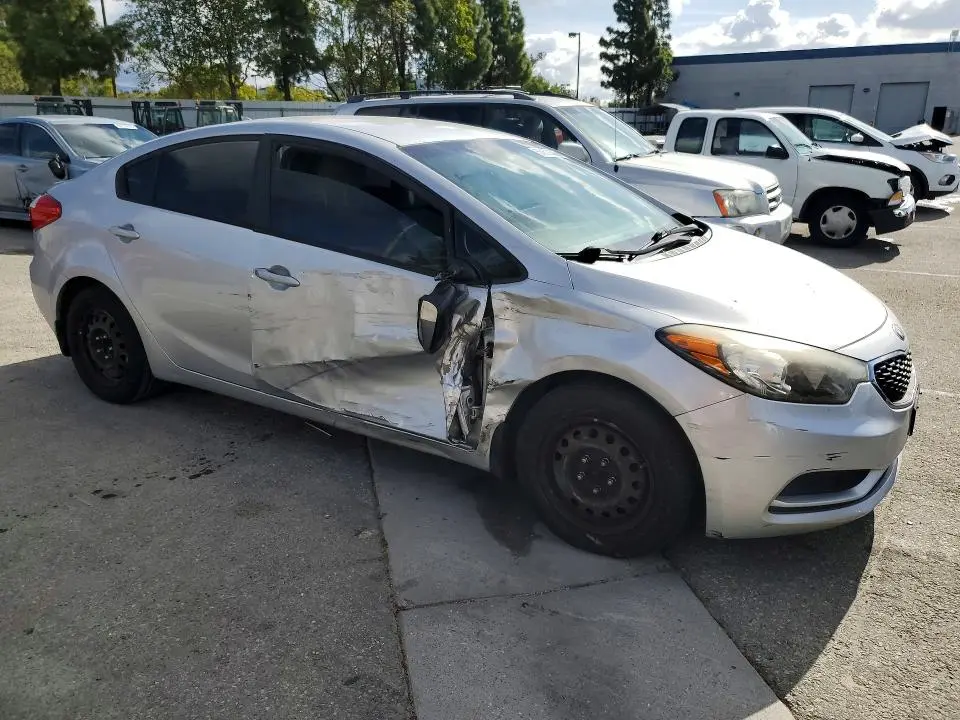 2014 KIA FORTE LX  