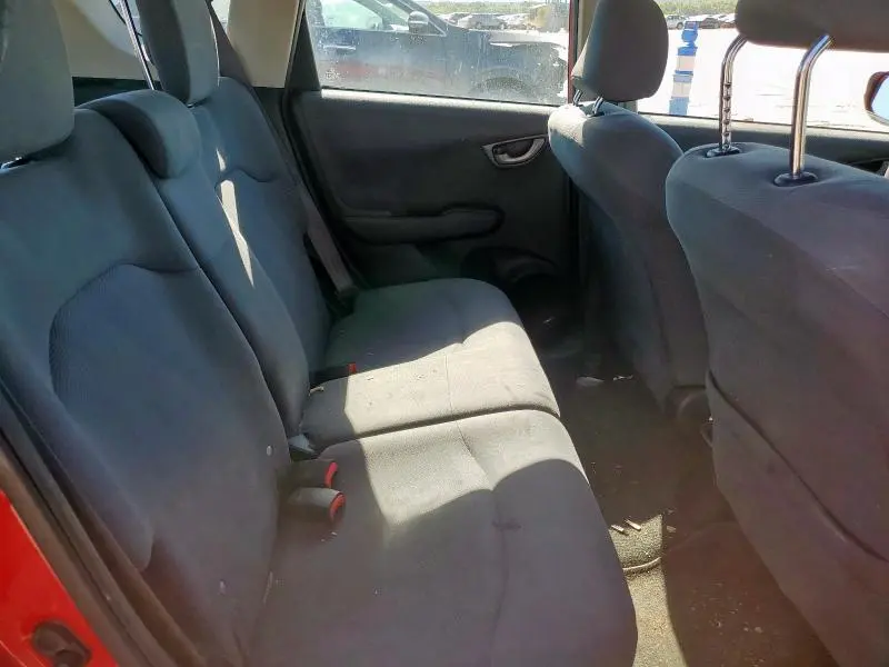 2013 HONDA FIT   