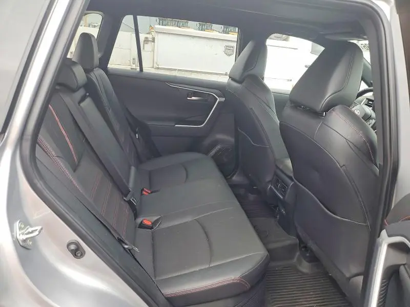 2025 TOYOTA RAV4 XSE  