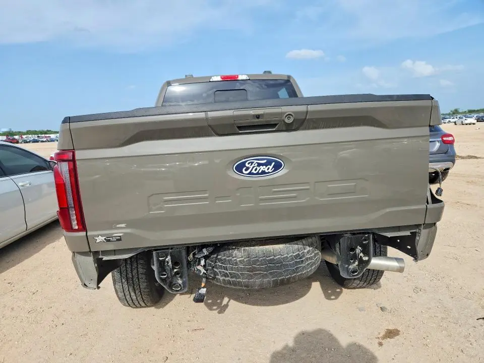 2025 FORD F150 LARIAT  