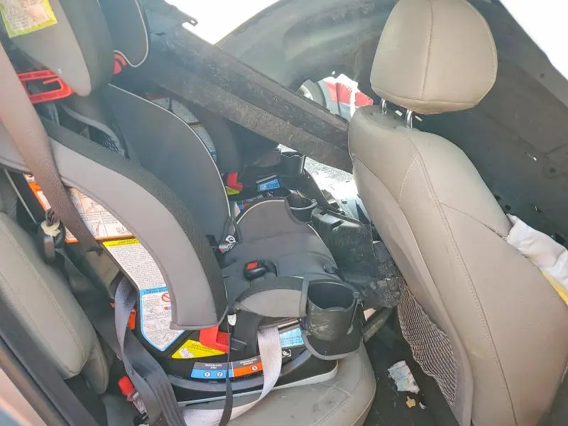2015 HYUNDAI TUCSON SE  