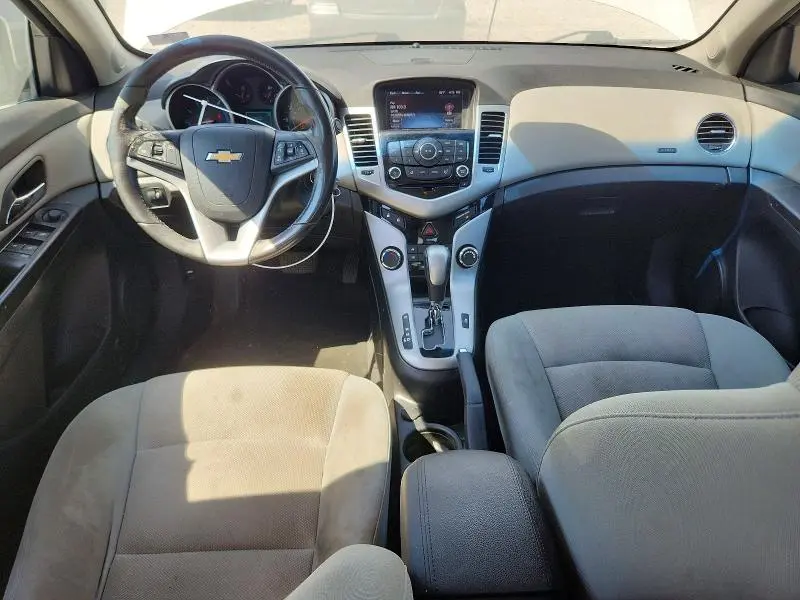 2013 CHEVROLET CRUZE LT  