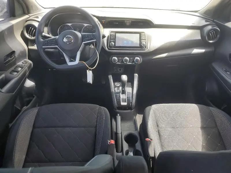 2019 NISSAN KICKS S  