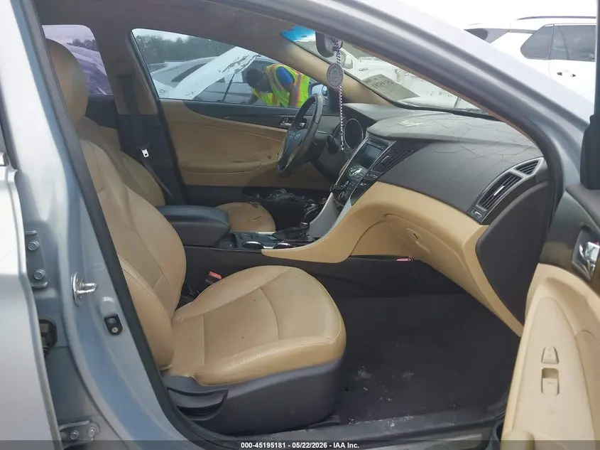 2011 HYUNDAI SONATA LTD