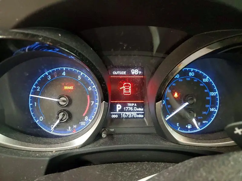 2016 TOYOTA COROLLA S  