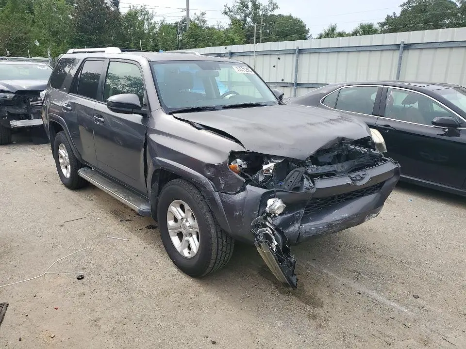 2015 TOYOTA 4RUNNER SR5  