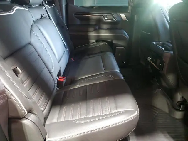 2024 GMC SIERRA K1500 AT4X  