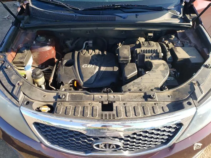 2013 KIA SORENTO LX  