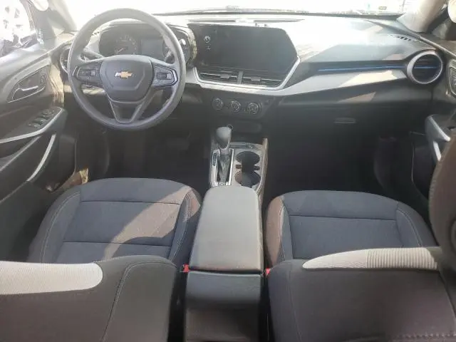 2025 CHEVROLET TRAX LS  