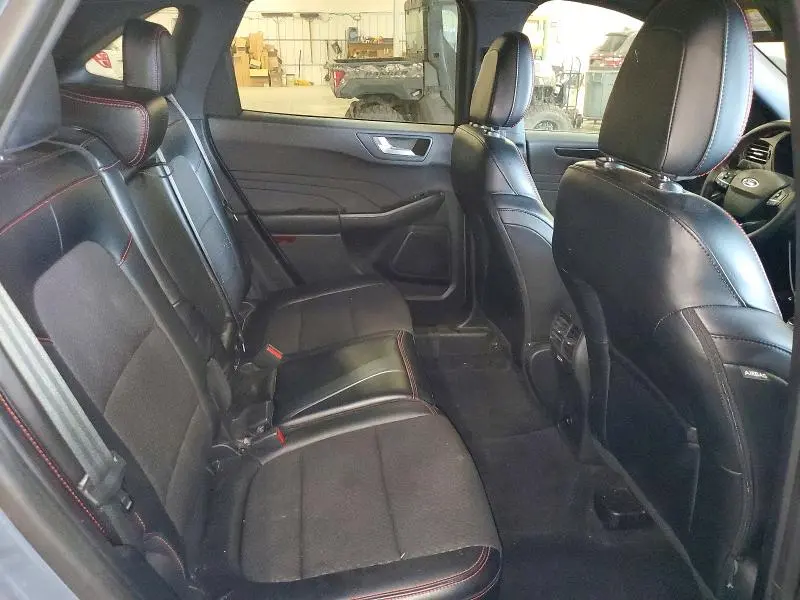 2024 FORD ESCAPE ST LINE  