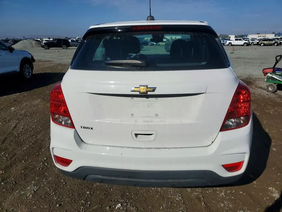 2019 CHEVROLET TRAX LS  