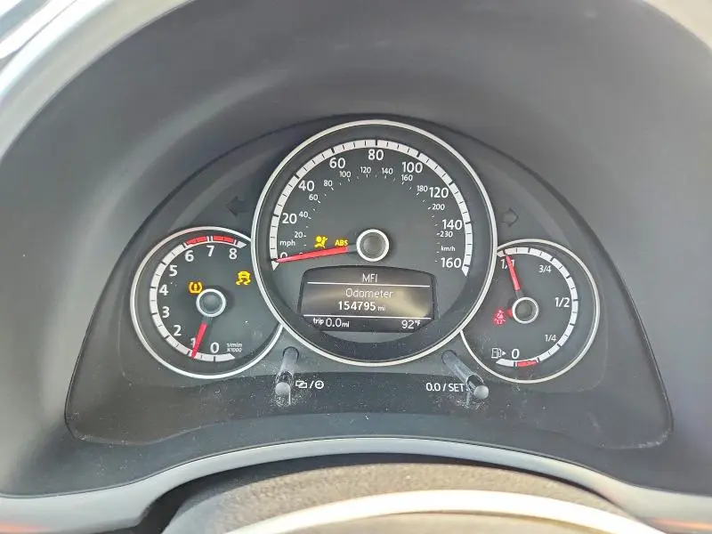 2014 VOLKSWAGEN BEETLE TURBO  