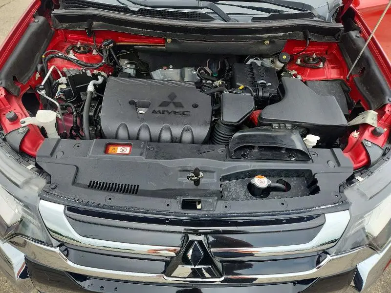 2018 MITSUBISHI OUTLANDER SE  