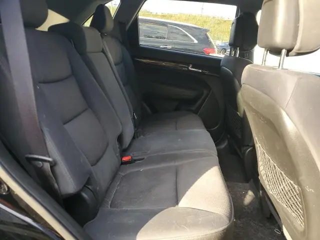 2011 KIA SORENTO BASE  