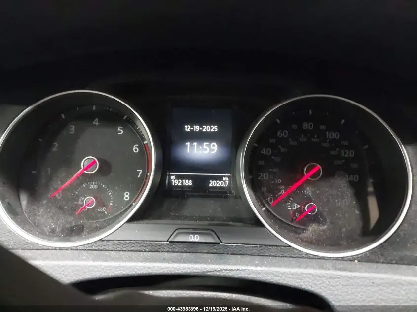 2015 VOLKSWAGEN GOLF GTI 2.0T AUTOBAHN 4-DOOR