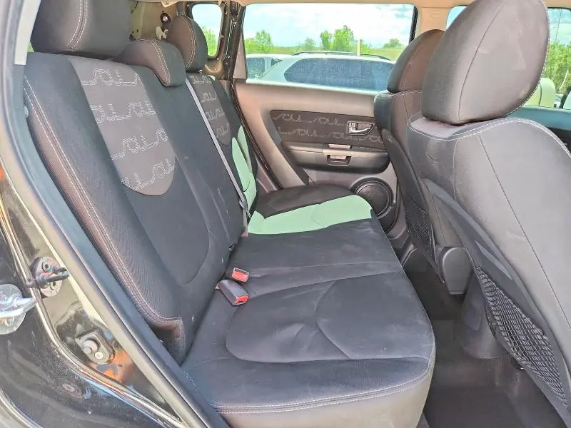 2013 KIA SOUL +  