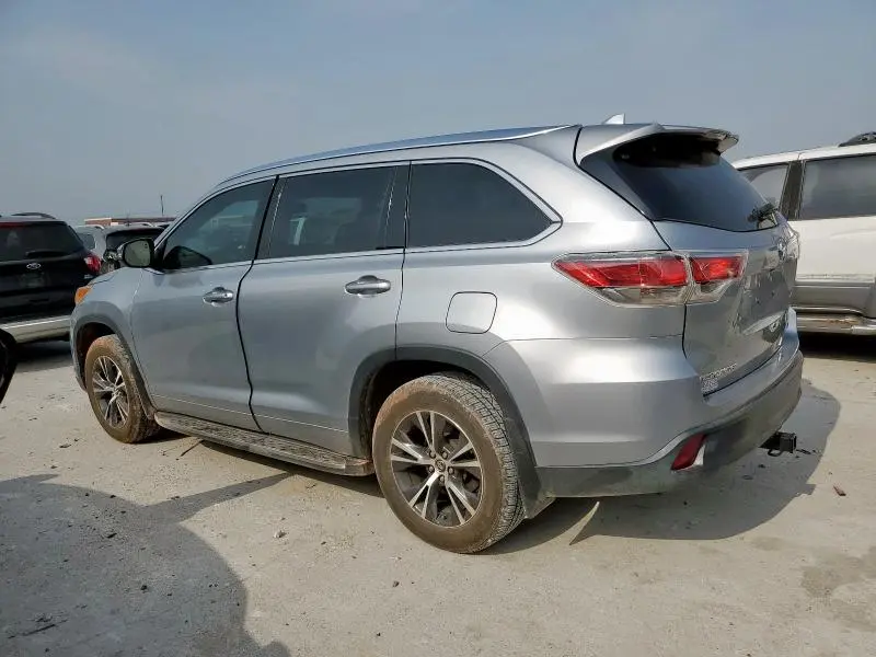 2016 TOYOTA HIGHLANDER XLE