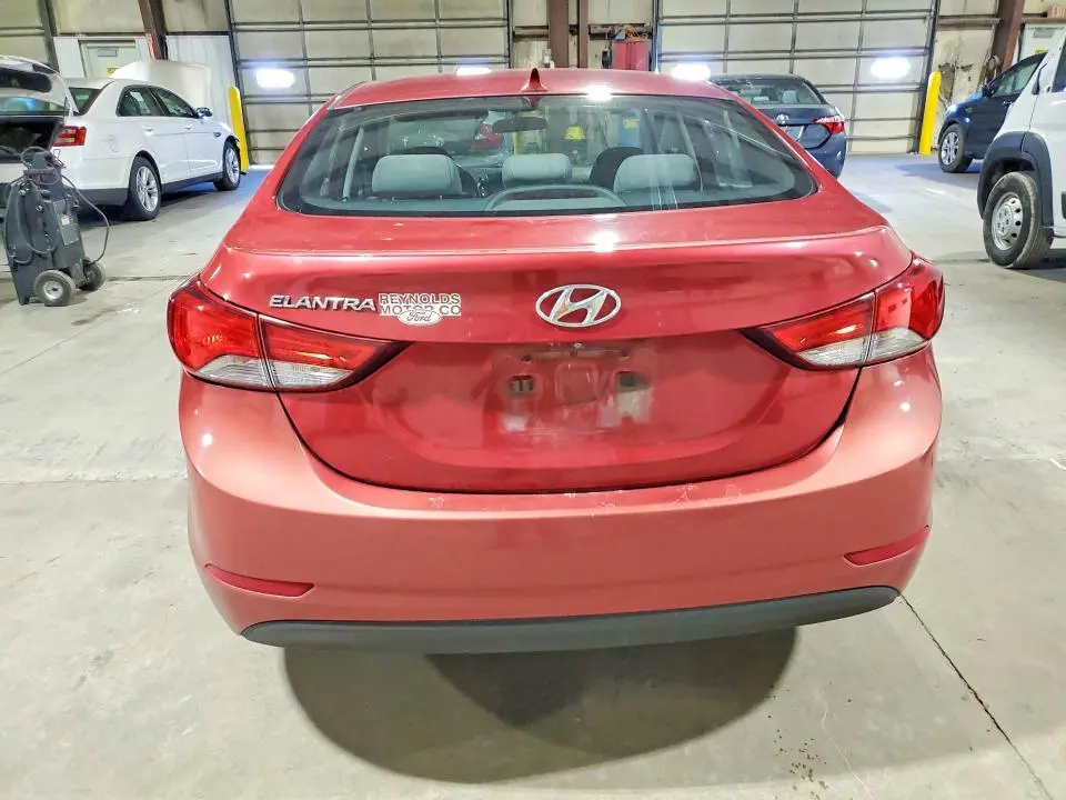 2015 HYUNDAI ELANTRA SE  