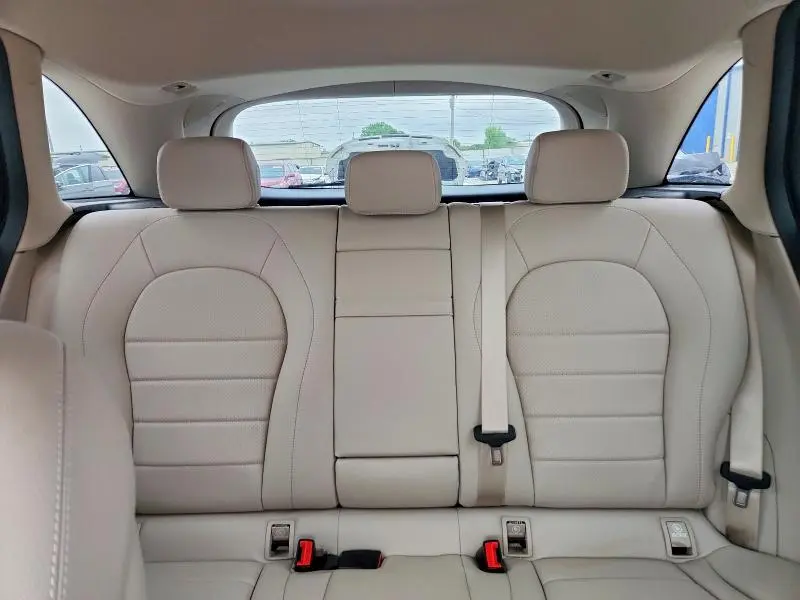 2019 MERCEDES-BENZ GLC 300  