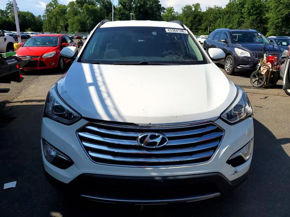 2016 HYUNDAI SANTA FE SE  