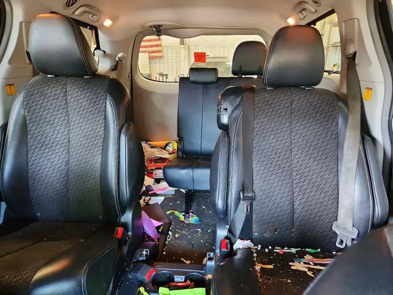 2013 TOYOTA SIENNA SPORT  