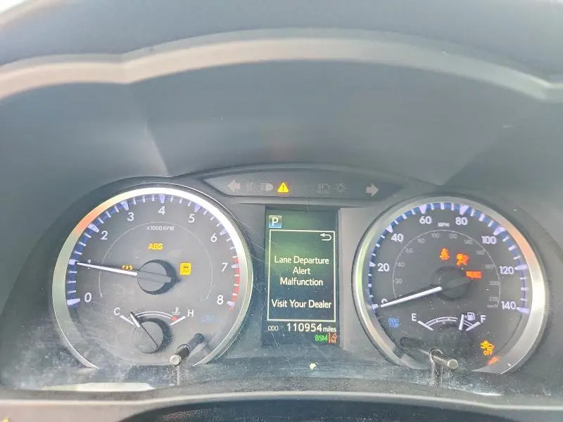 2019 TOYOTA HIGHLANDER LE PLUS  