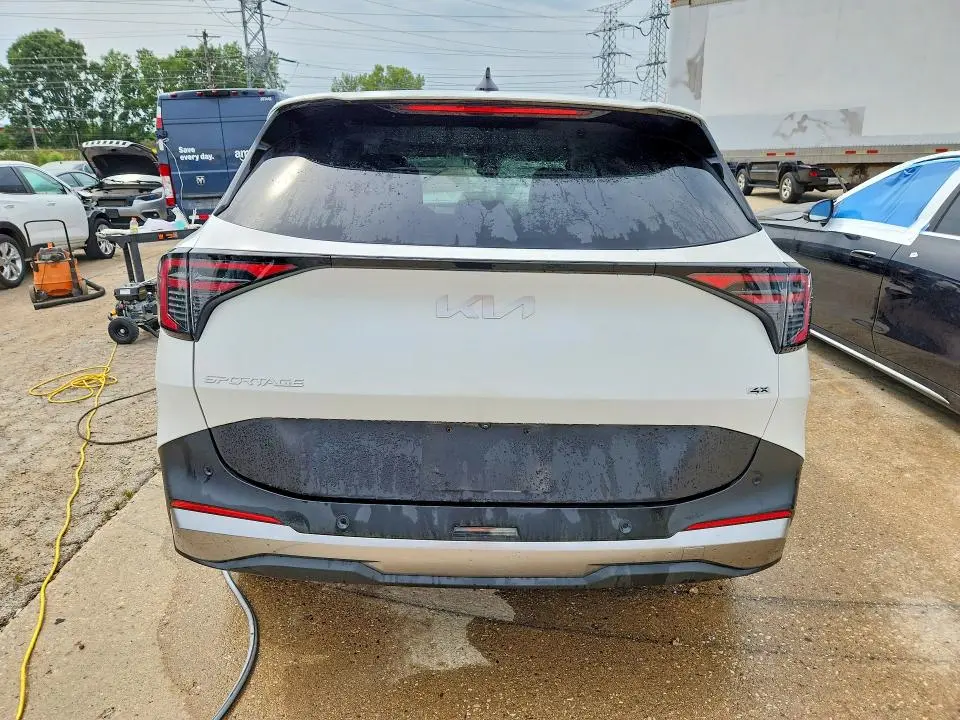 2026 KIA SPORTAGE LX  