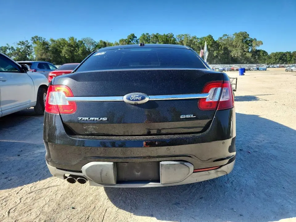 2011 FORD TAURUS SEL  
