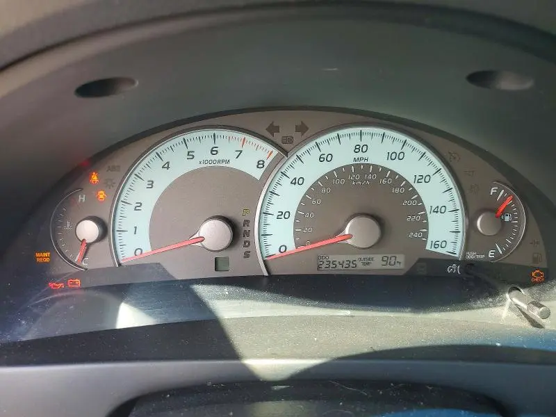 2010 TOYOTA CAMRY SE V6  