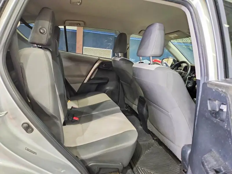 2013 TOYOTA RAV4 LE  