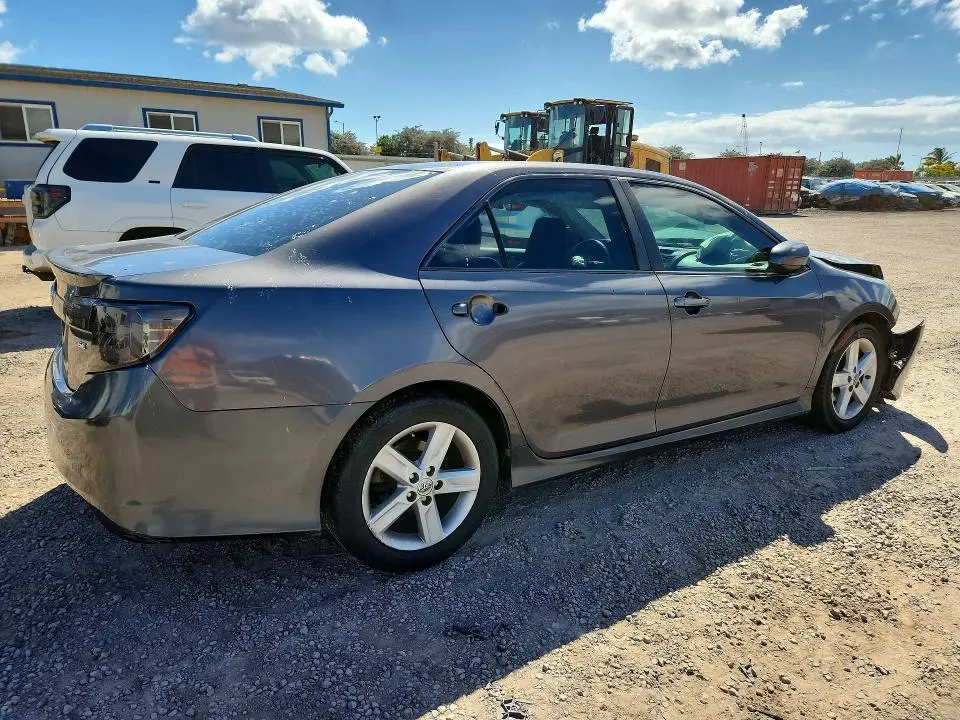 2012 TOYOTA CAMRY L  