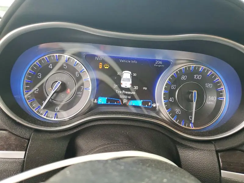 2019 CHRYSLER 300 LIMITED  