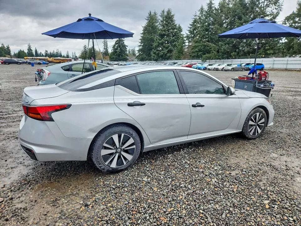 2021 NISSAN ALTIMA 2.5 SV  