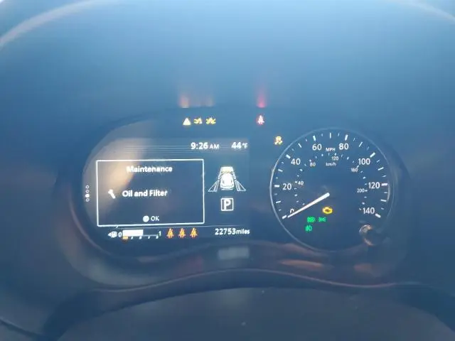 2023 NISSAN KICKS SR  