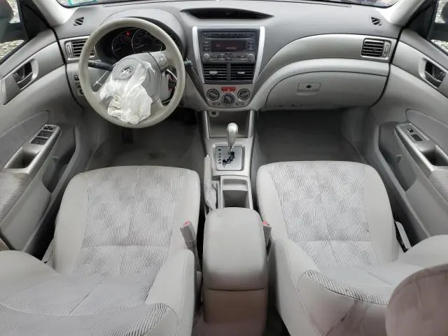 2010 SUBARU FORESTER XS  