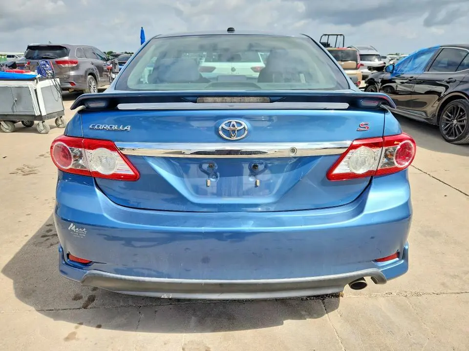 2012 TOYOTA COROLLA S  