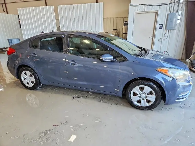 2015 KIA FORTE LX  